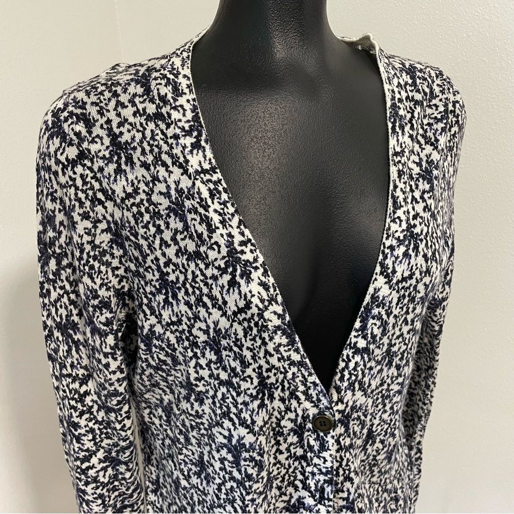 Madewell Blue and White floral Patterned Cardigan